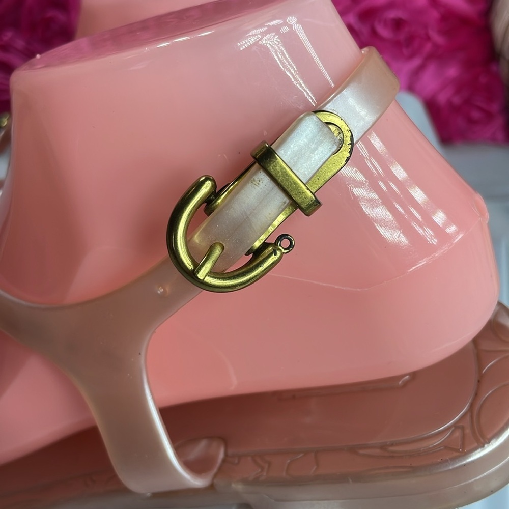 Coach Paisley Print Jelly Sandals
Peachy Pink with Floral
Women's Size 9 B - Picture 5 of 11